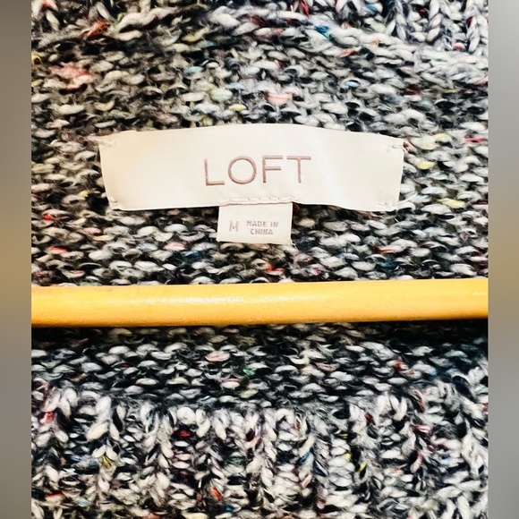 Loft multi-colored sweater size M - Picture 3 of 6